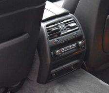 750Li-Inteior-Climate-Control